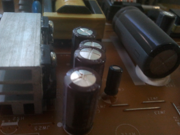 Closer look of the capacitor monitor